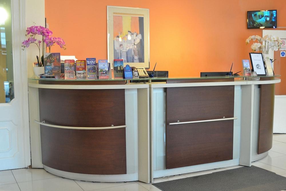 Lih Hotel Лондон Екстериор снимка